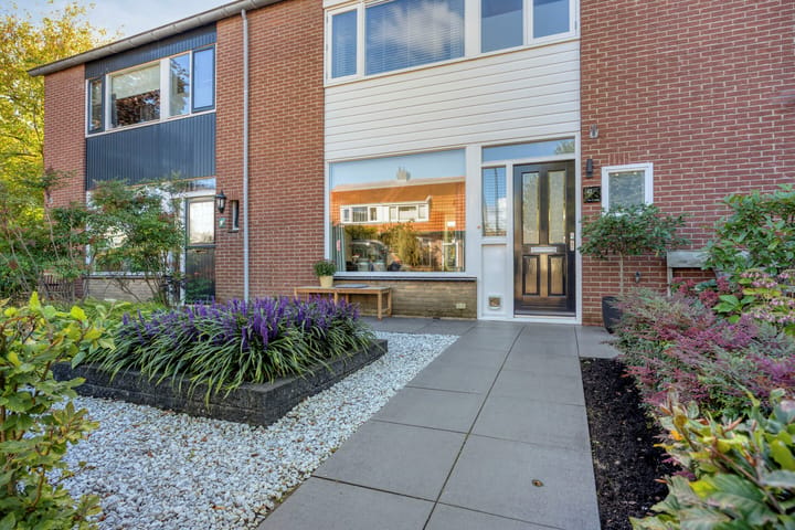 Tussenwoning te koop: Glashorst 47, Scherpenzeel (Ge)