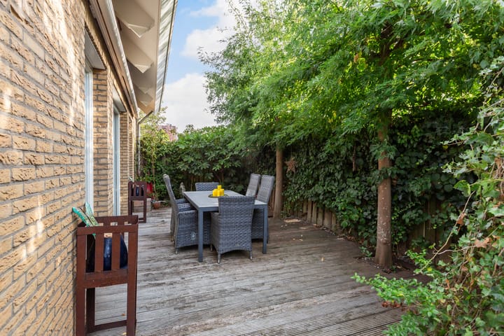 Vrijstaande woning te koop: Meerkoet 2, Rozenburg (Zh)