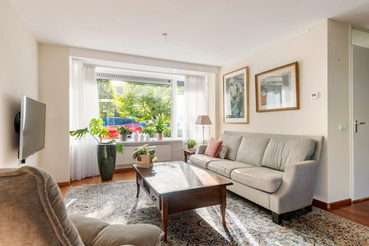Tussenwoning te koop: Ruisvoorn 13, Tiel