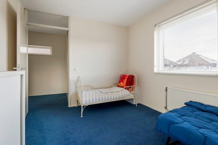 Tussenwoning te koop: Ruisvoorn 13, Tiel