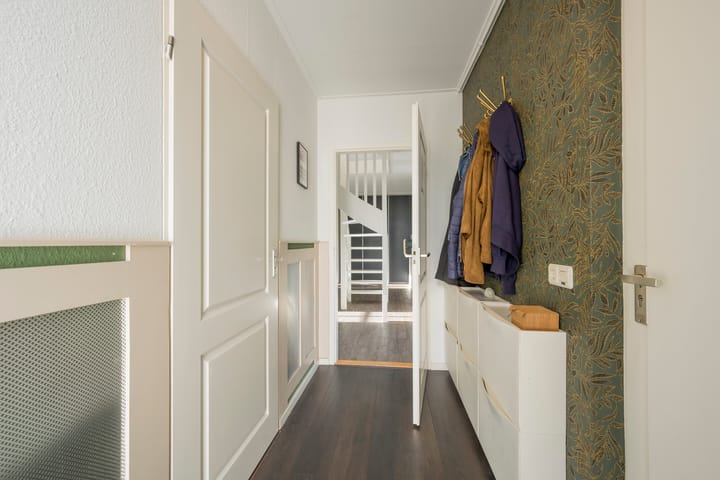 Vrijstaande woning te koop: Vrouwenweg 29, Nijkerkerveen