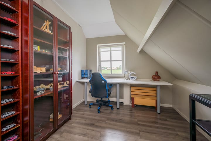 Vrijstaande woning te koop: Vrouwenweg 29, Nijkerkerveen
