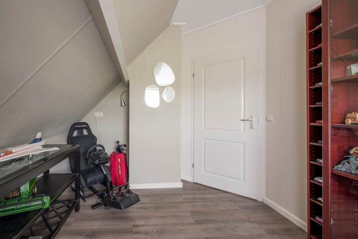 Vrijstaande woning te koop: Vrouwenweg 29, Nijkerkerveen