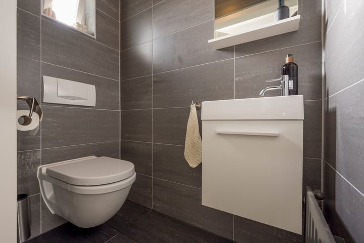 Vrijstaande woning te koop: Vrouwenweg 29, Nijkerkerveen