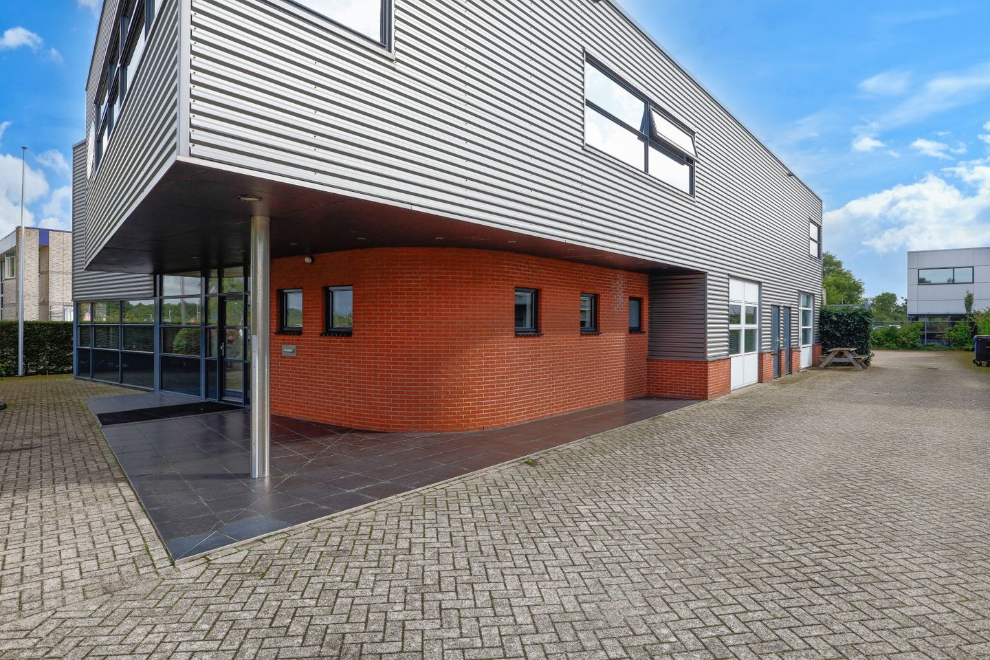 View photo 2 of Havinghastraat 17