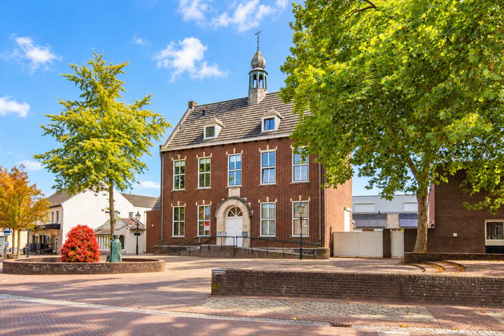Appartement te koop: Markt 13, Montfort