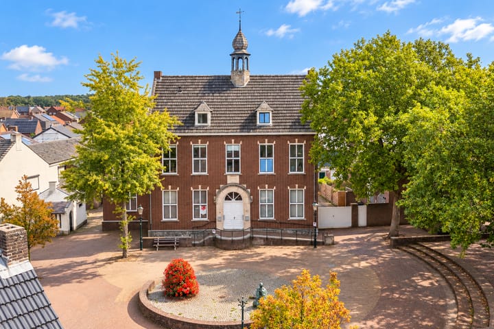 Appartement te koop: Markt 13, Montfort