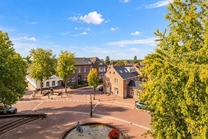 Appartement te koop: Markt 13, Montfort