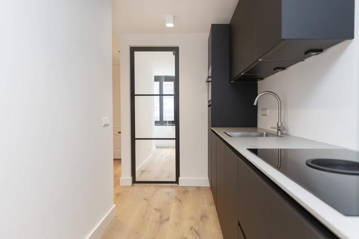 Appartement te huur: Eerste Jan van der Heijdenstraat 94H, Amsterdam