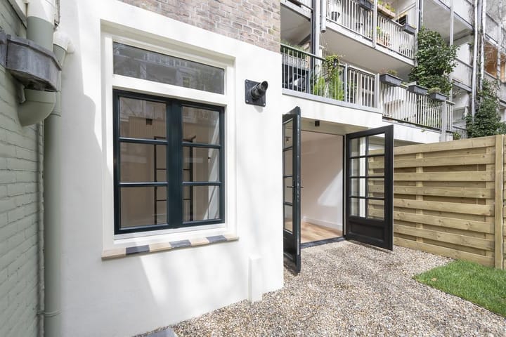 Appartement te huur: Eerste Jan van der Heijdenstraat 94H, Amsterdam