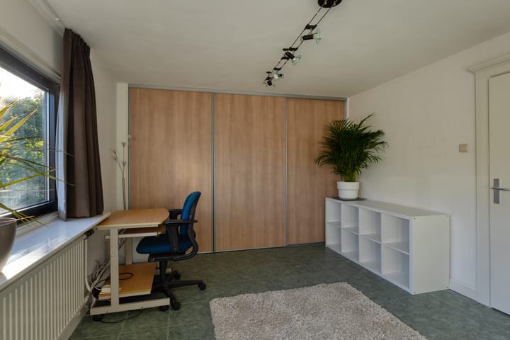 Hoekwoning te koop: Herensingel 186, Weesp