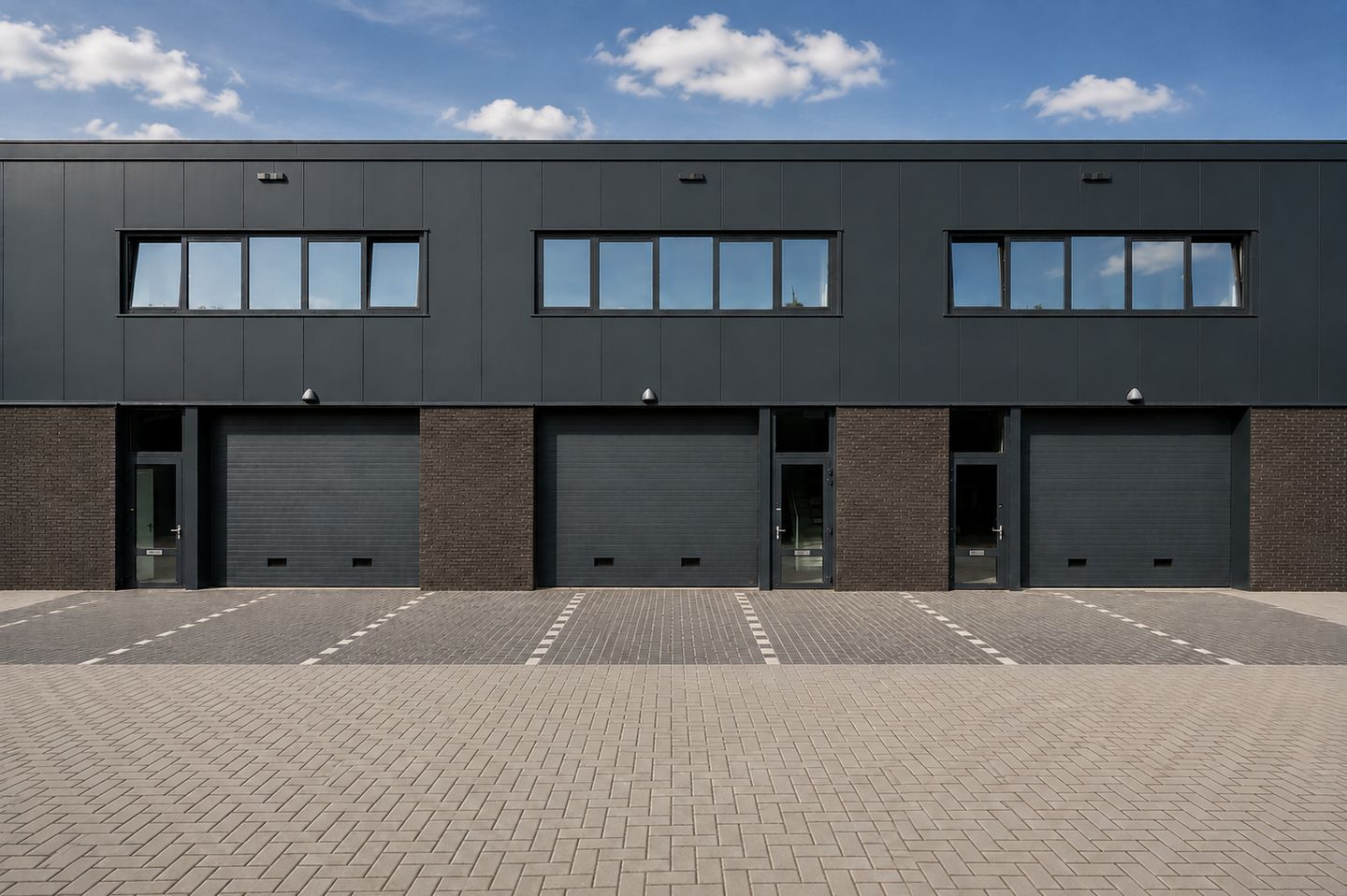 View photo 2 of Kamerlingh Onnesweg 2-B5