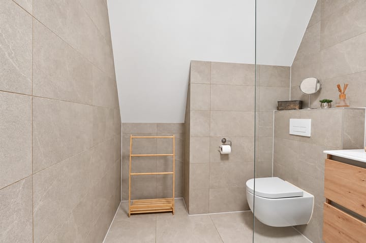 Tussenwoning te koop: Oude Polderweg 155, 'S-Gravenhage