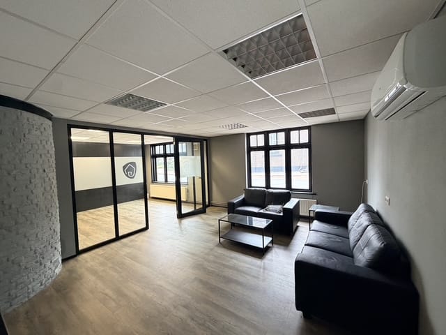 Bekijk foto 2 van Stationsweg 5-D