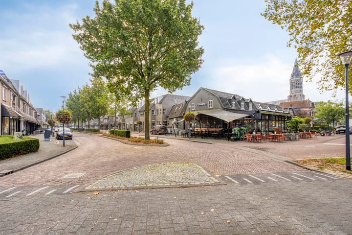 Tussenwoning te koop: Sparrenlaan 20, Nuenen
