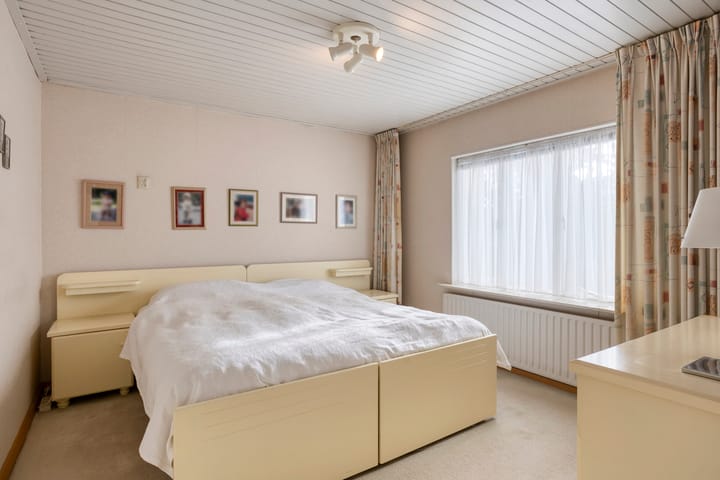Tussenwoning te koop: Sparrenlaan 20, Nuenen