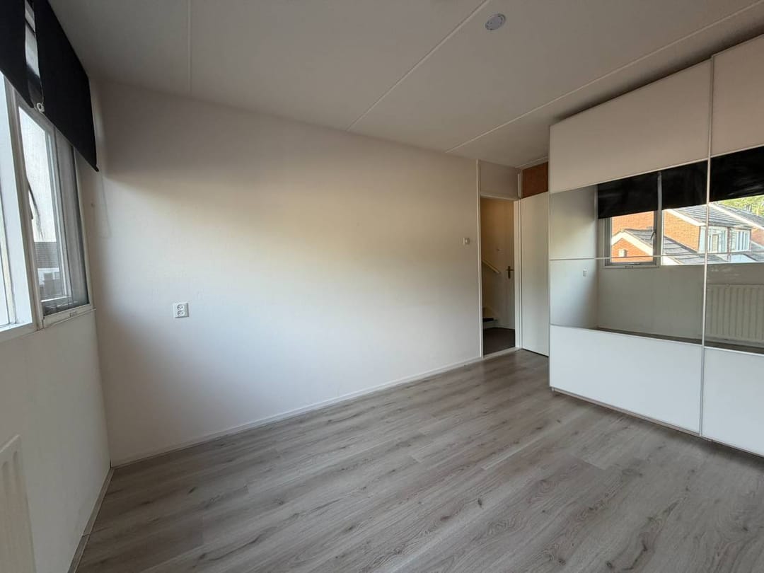 Foto 37 van Ulbe van Houtenplein 8