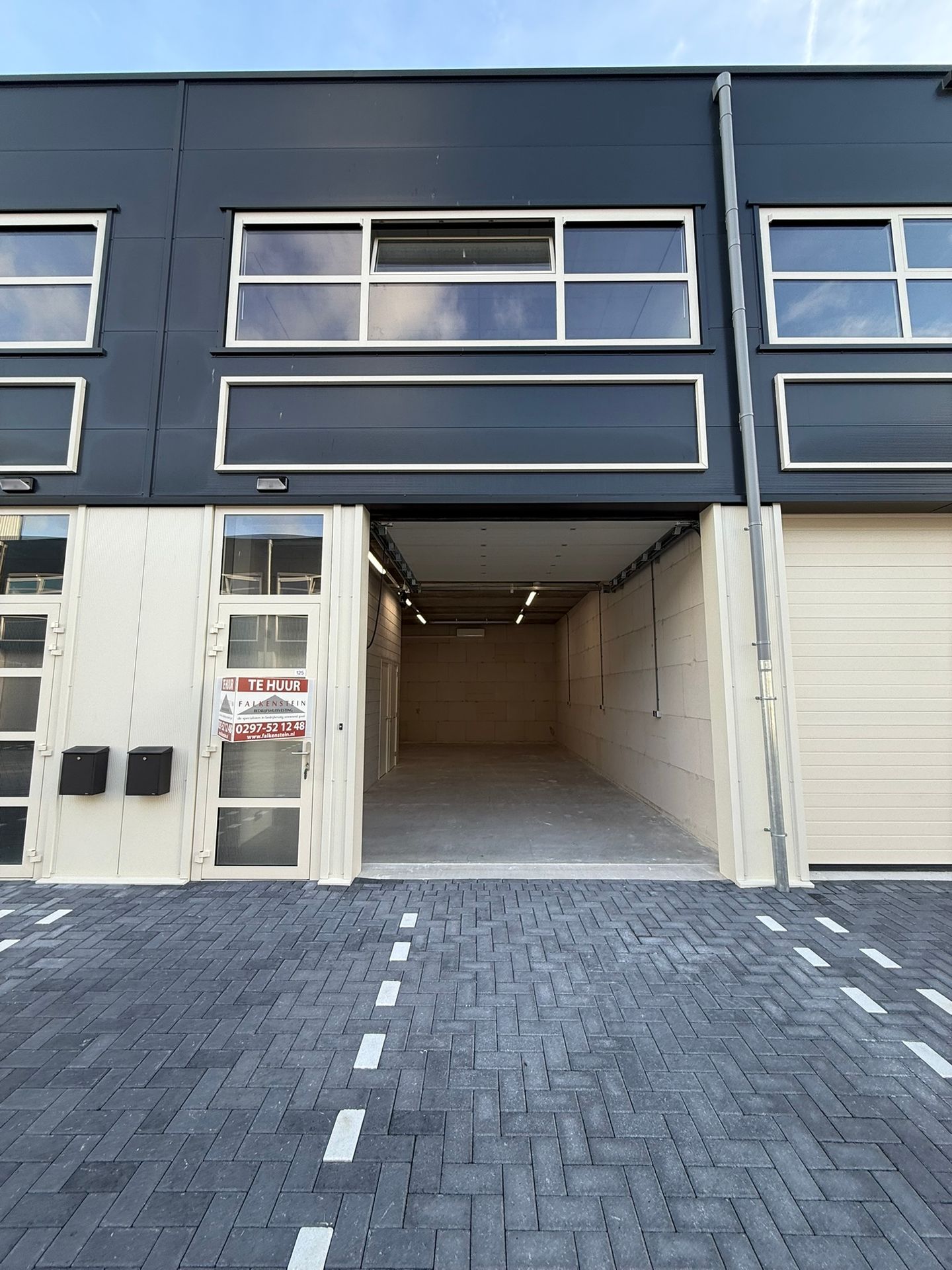 Bekijk foto 1 van Amsterdamseweg 123-125