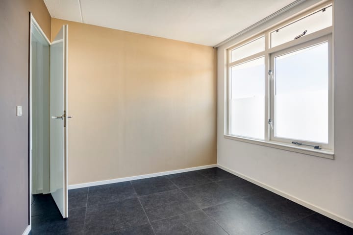 Appartement te koop: Maasboulevard 132, Spijkenisse