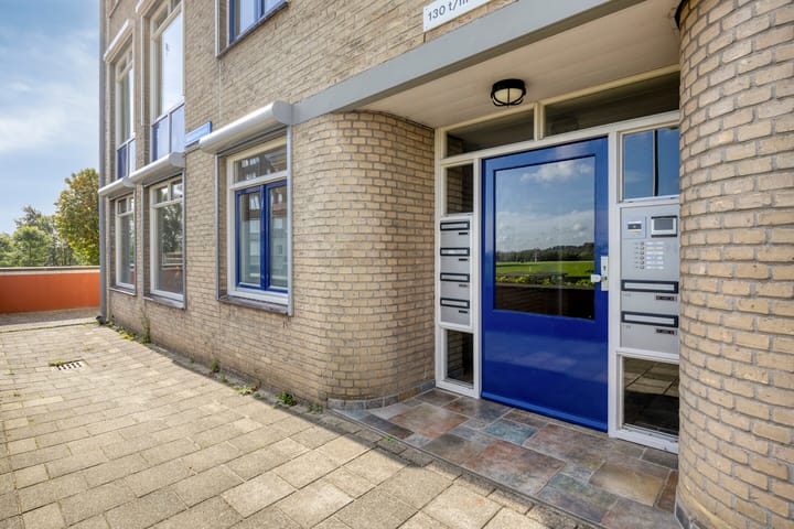 Appartement te koop: Maasboulevard 132, Spijkenisse