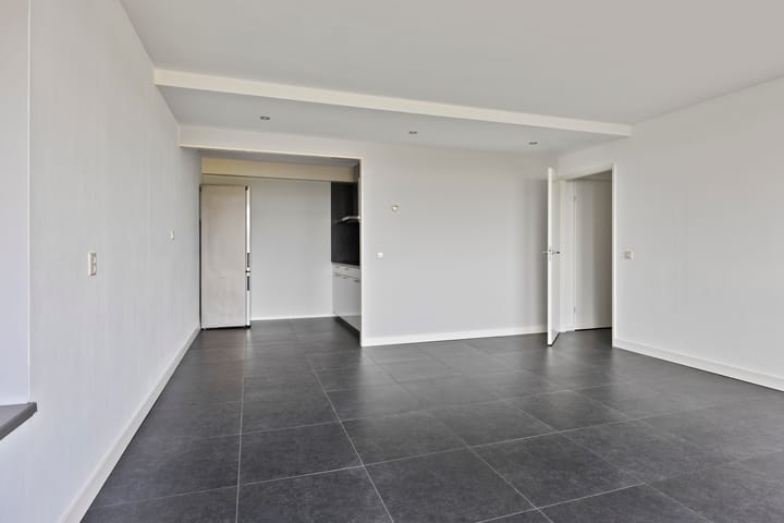 Appartement te koop: Maasboulevard 132, Spijkenisse