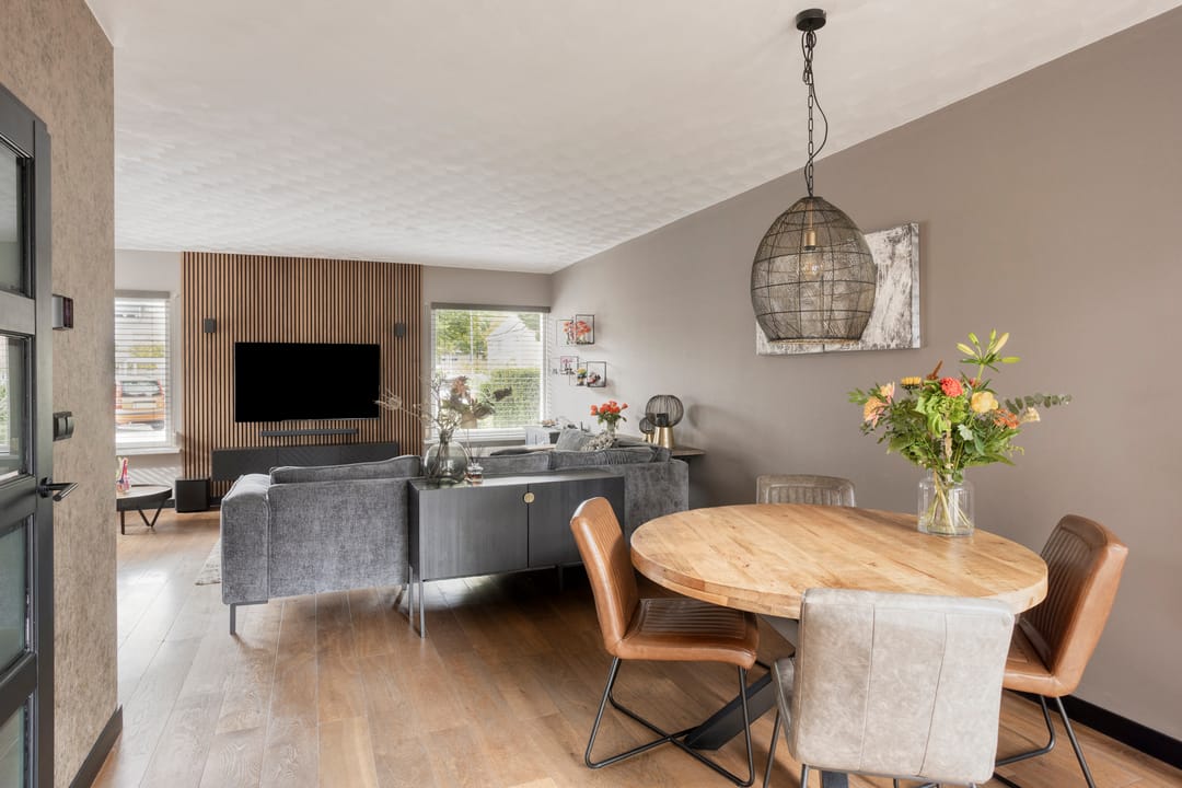 Photo 11 of Mondriaanstraat 19