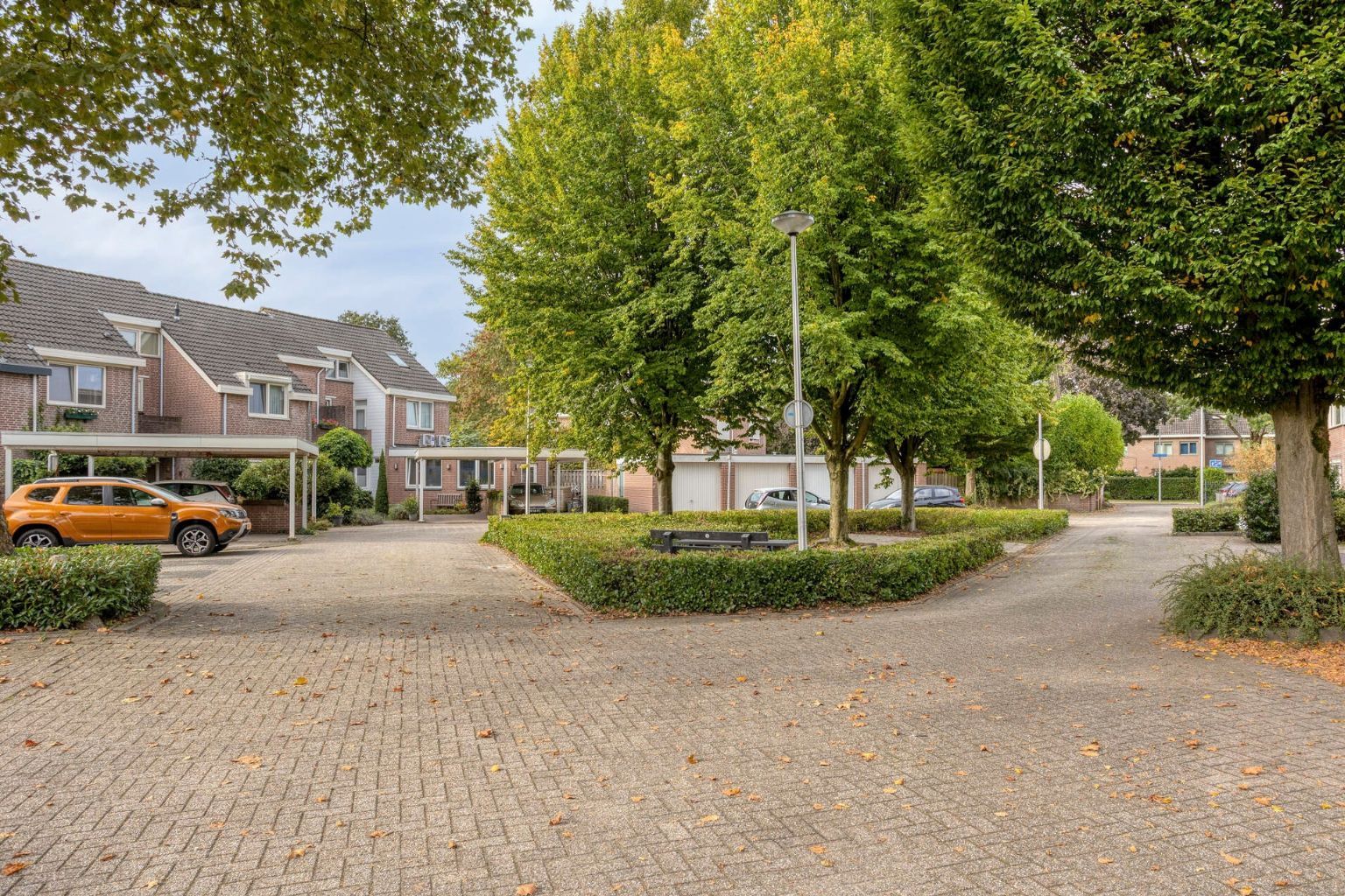 Photo 42 of Mondriaanstraat 19