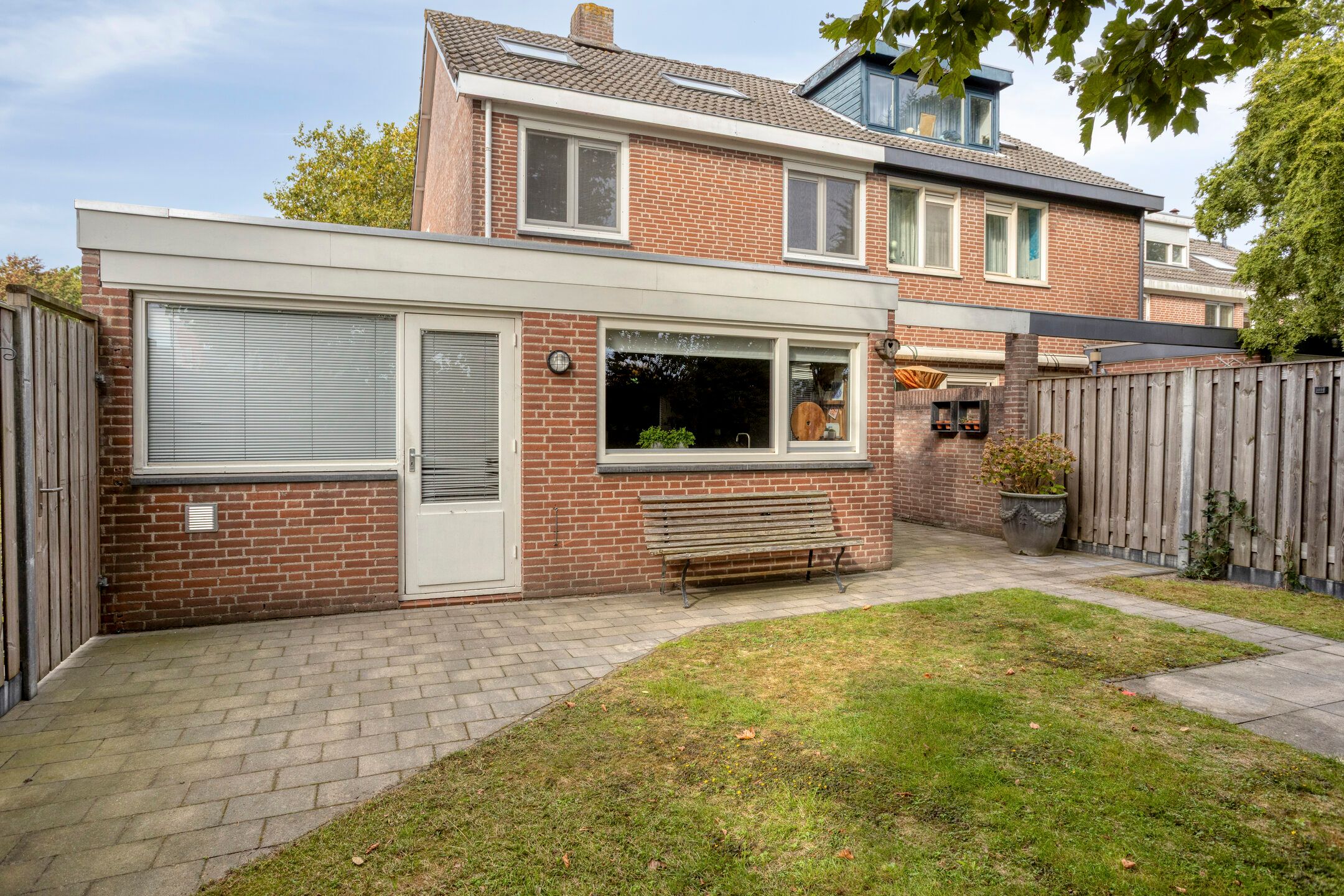 Photo 36 of Mondriaanstraat 19