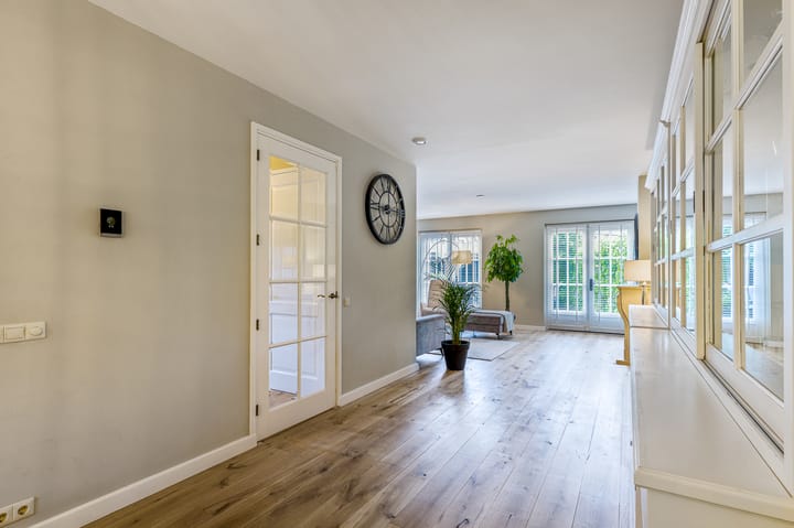 Twee-onder-één-kap te koop: Hanrathsingel 17, Laren (Nh)