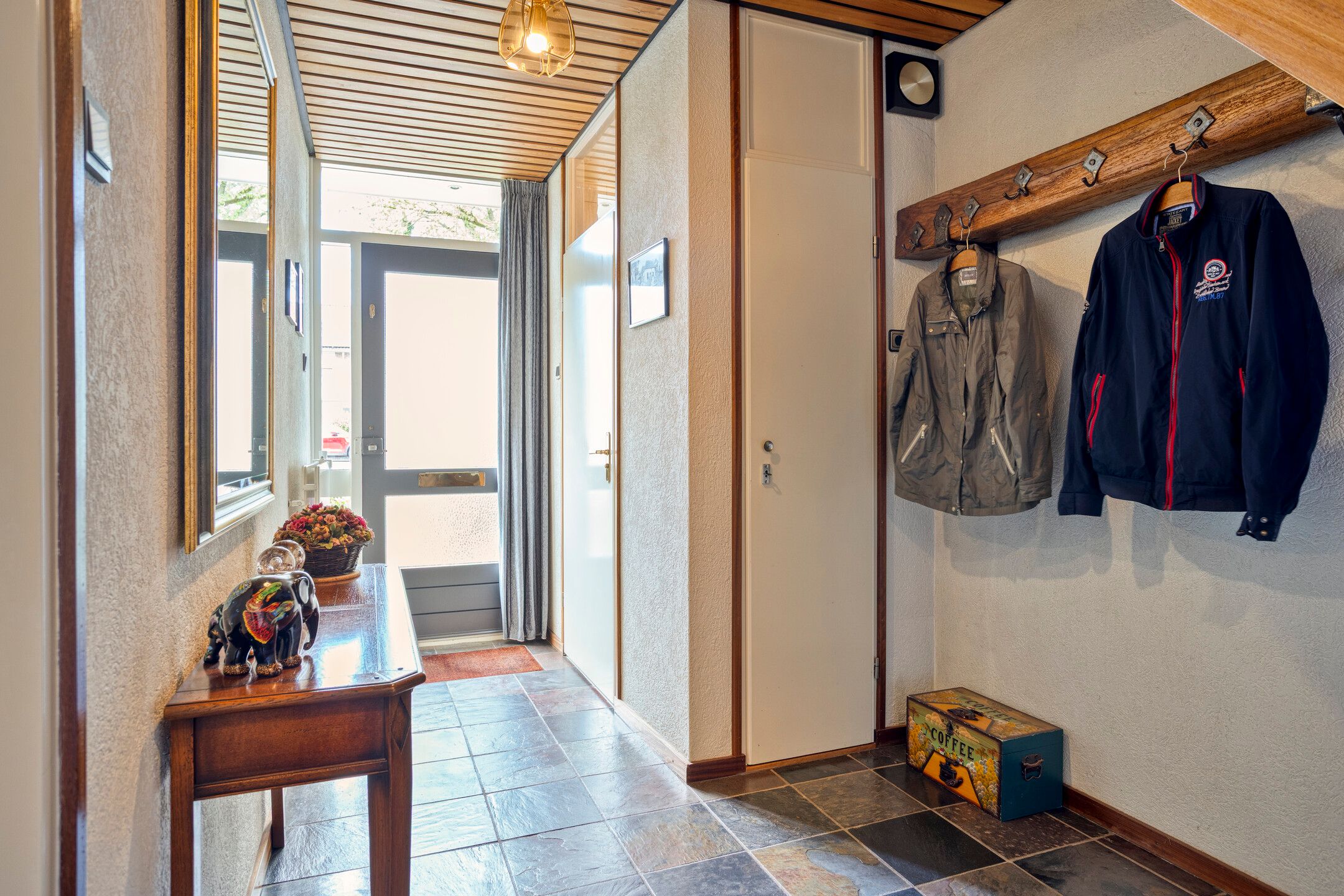 Photo 18 of Raadhuisstraat 106