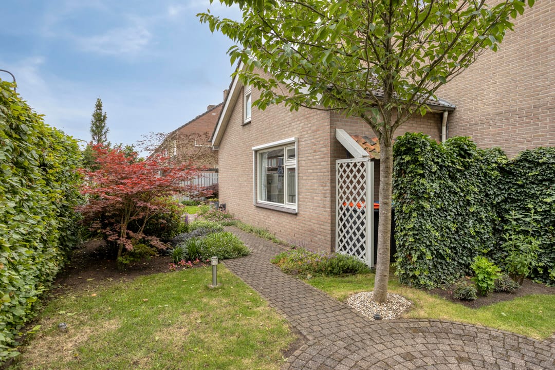 Photo 38 of Raadhuisstraat 106