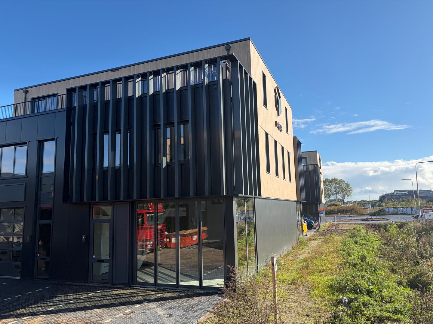 Bekijk foto 2 van Kroonlaan 29