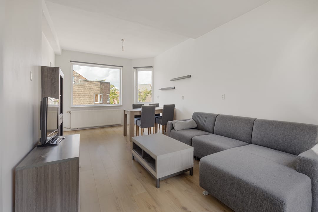 Photo 11 of Ben Viljoenstraat 78