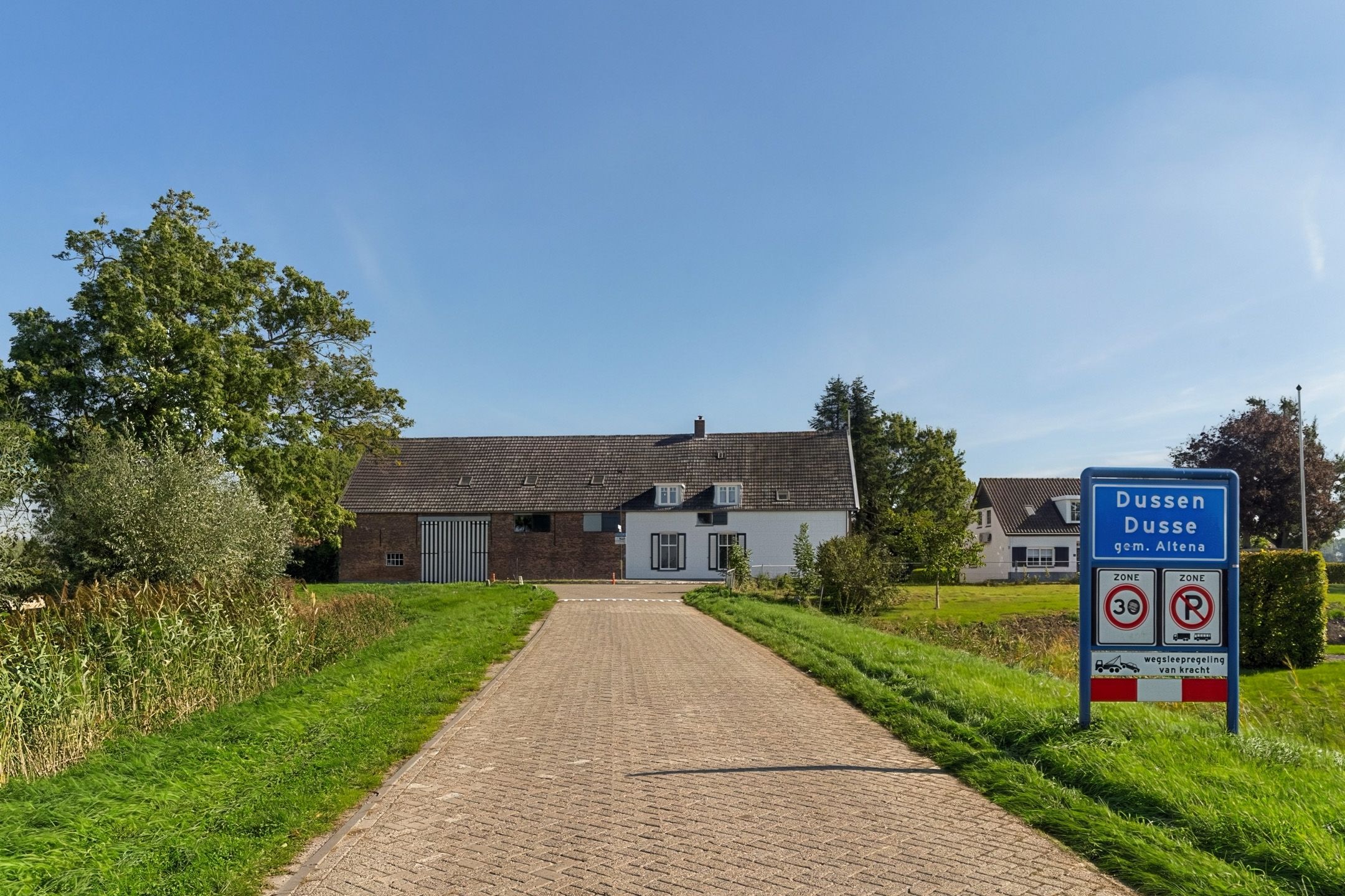 Foto 9 van Dussen Dijk 18