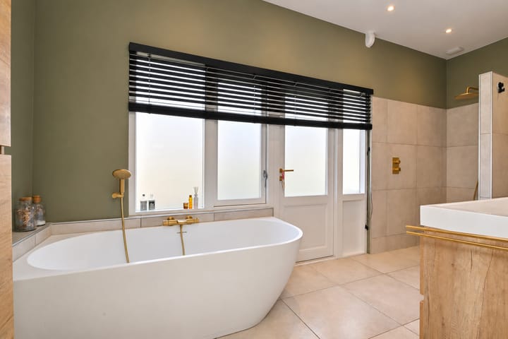 Woning te koop: 2e Messstraat 116, 'S-Gravenhage