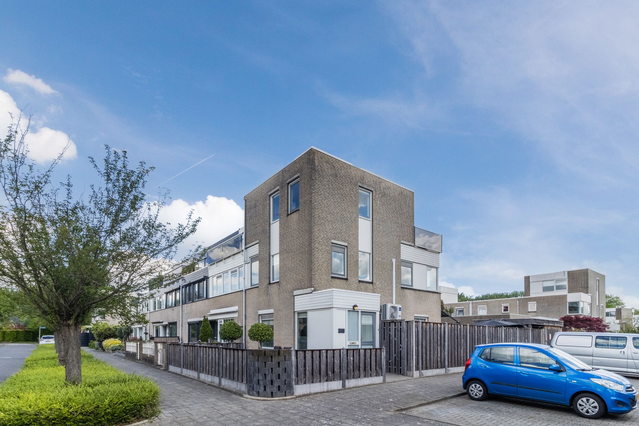 Van der Waalsstraat 1 