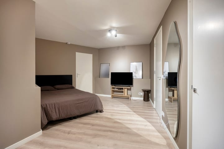 Appartement te koop: Zuiddijk 27B, Zaandam