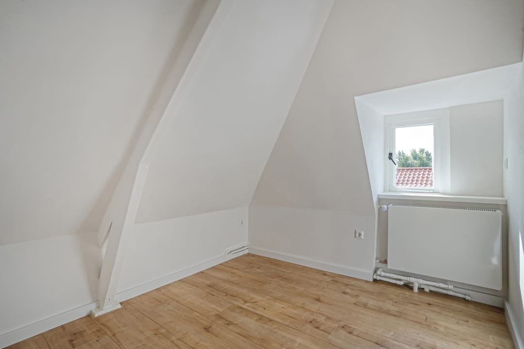 Photo 13 of Windesheimstraat 2-A