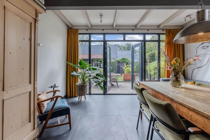 Vrijstaande woning te koop: Molenlaan 9, Beetsterzwaag