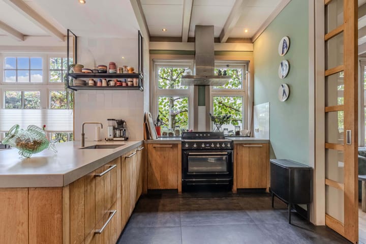 Vrijstaande woning te koop: Molenlaan 9, Beetsterzwaag
