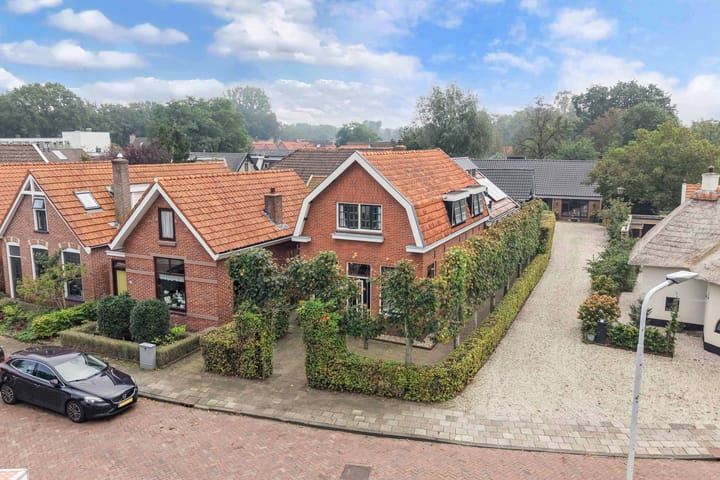 Vrijstaande woning te koop: Molenlaan 9, Beetsterzwaag