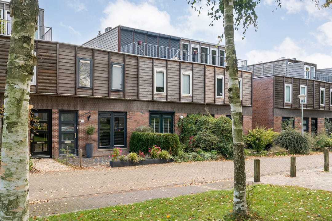 Photo 46 of Van der Graaffmarke 19
