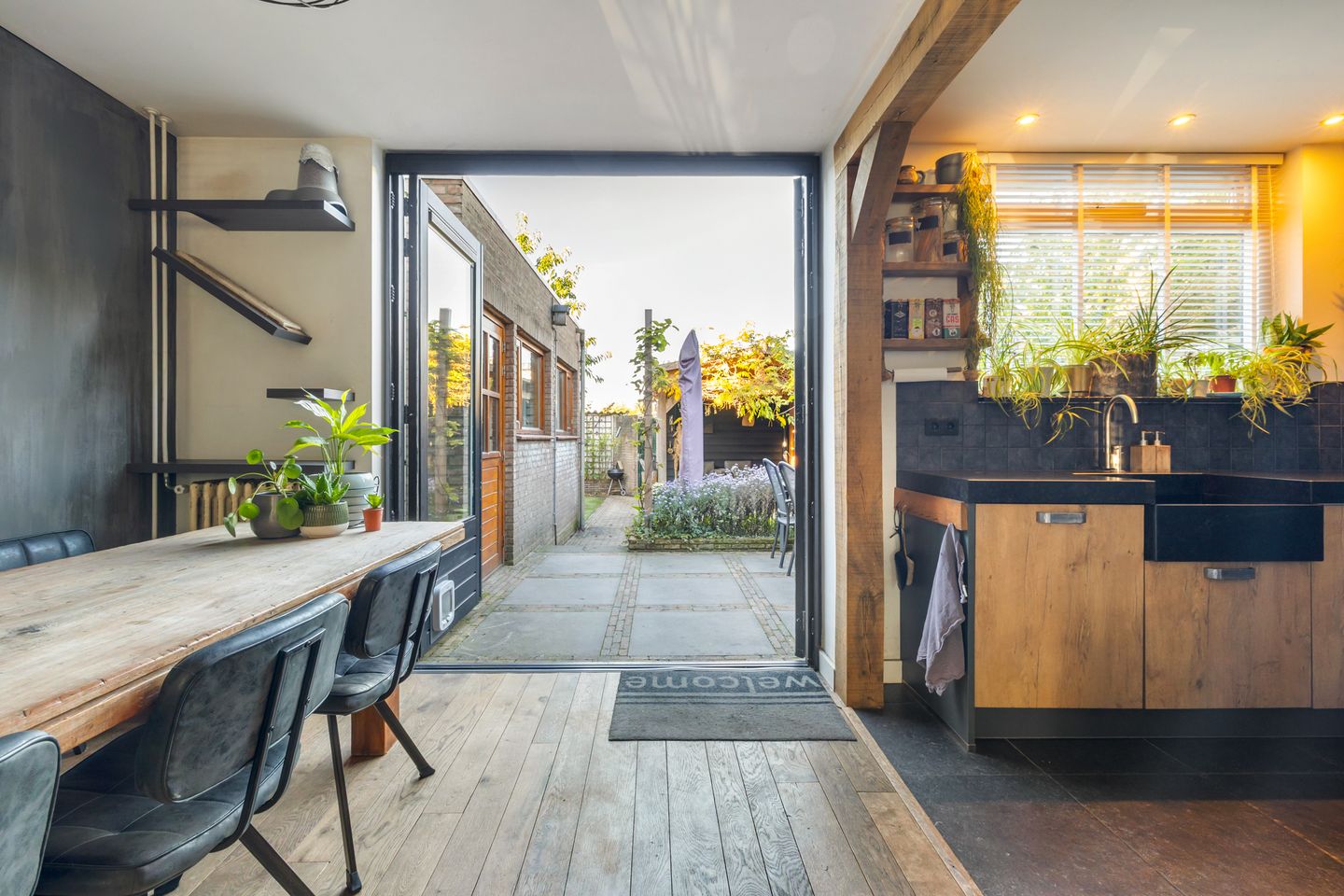 Photo 14 of Pieter van Ginnekenstraat 19