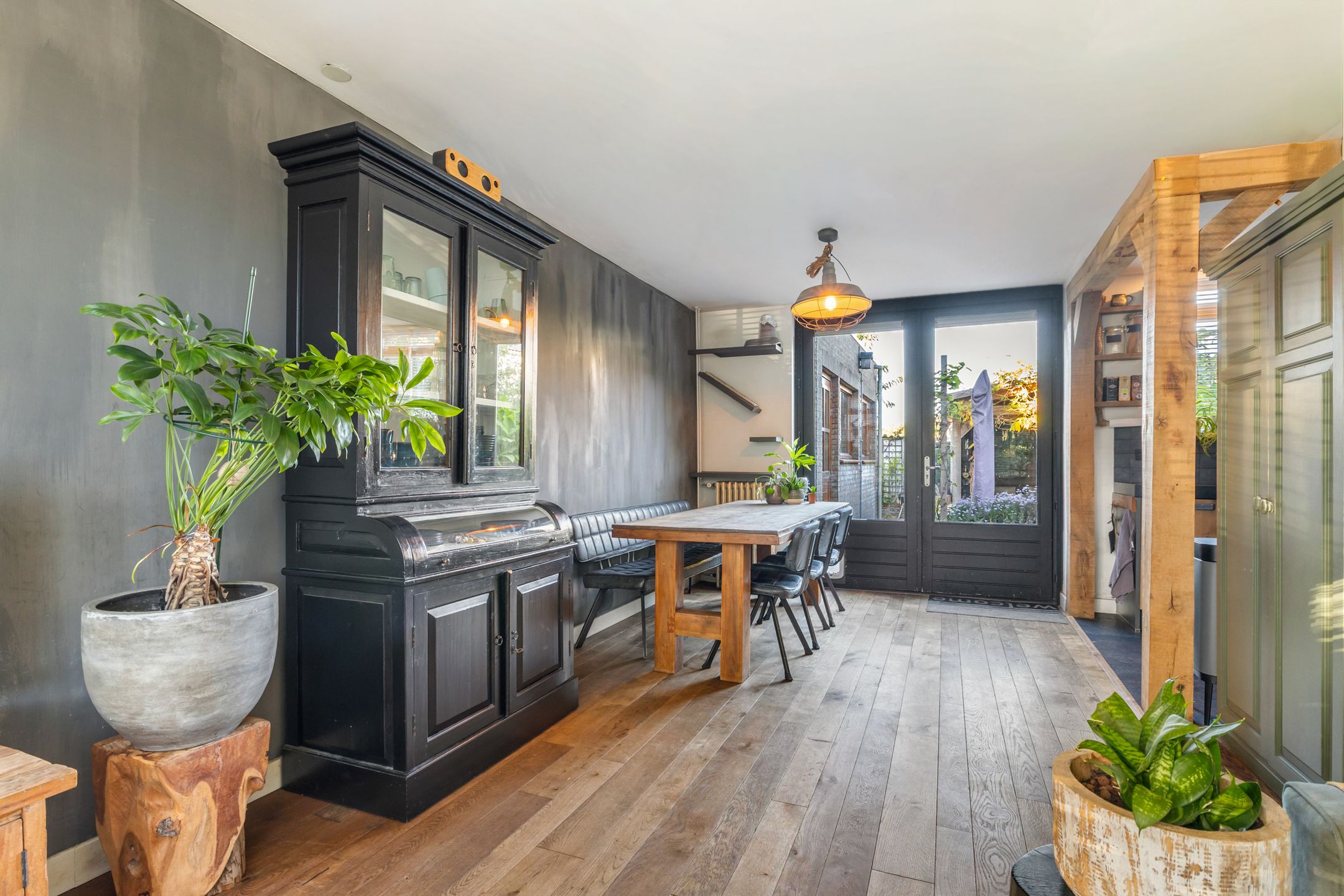 Photo 12 of Pieter van Ginnekenstraat 19