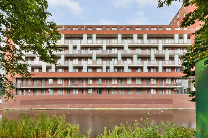 Photo 2 of Kerdijkhof 100