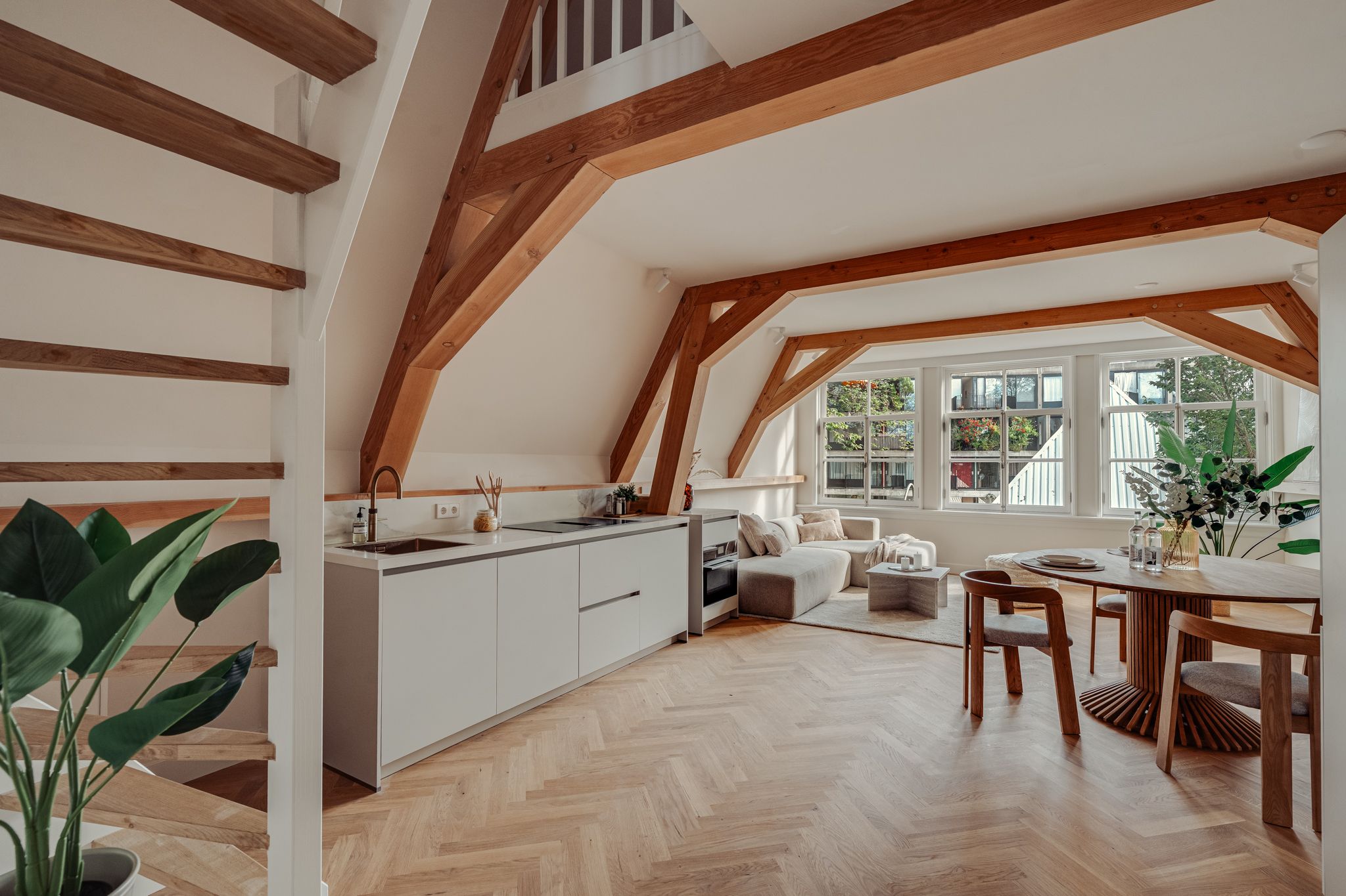 Photo 6 of Haarlemmer Houttuinen 17-C