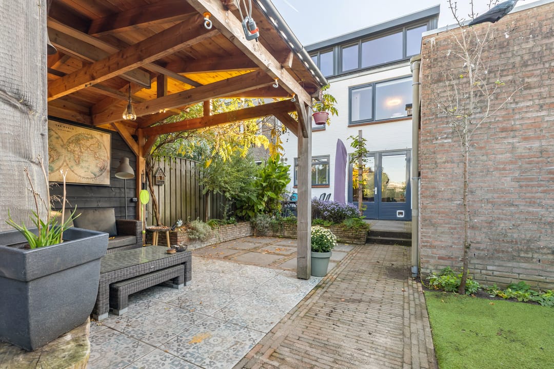 Photo 38 of Pieter van Ginnekenstraat 19