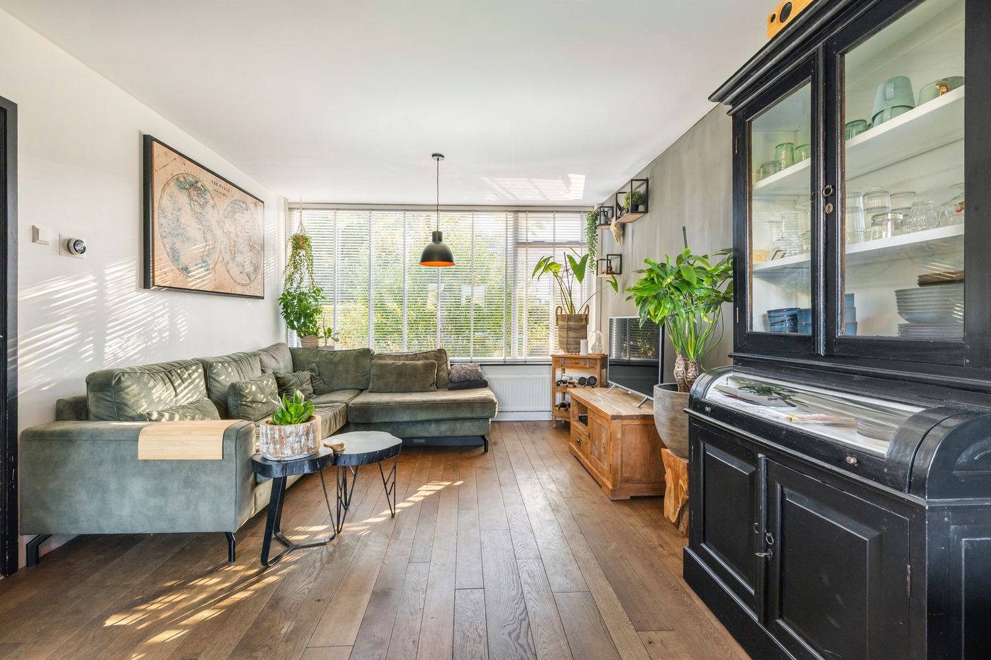 Photo 10 of Pieter van Ginnekenstraat 19