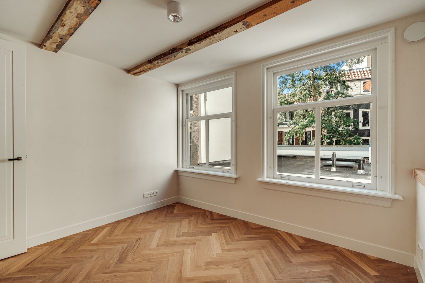 Foto 10 van Haarlemmer Houttuinen 19-B
