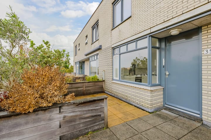 Foto 4 van Ster Bastion 35